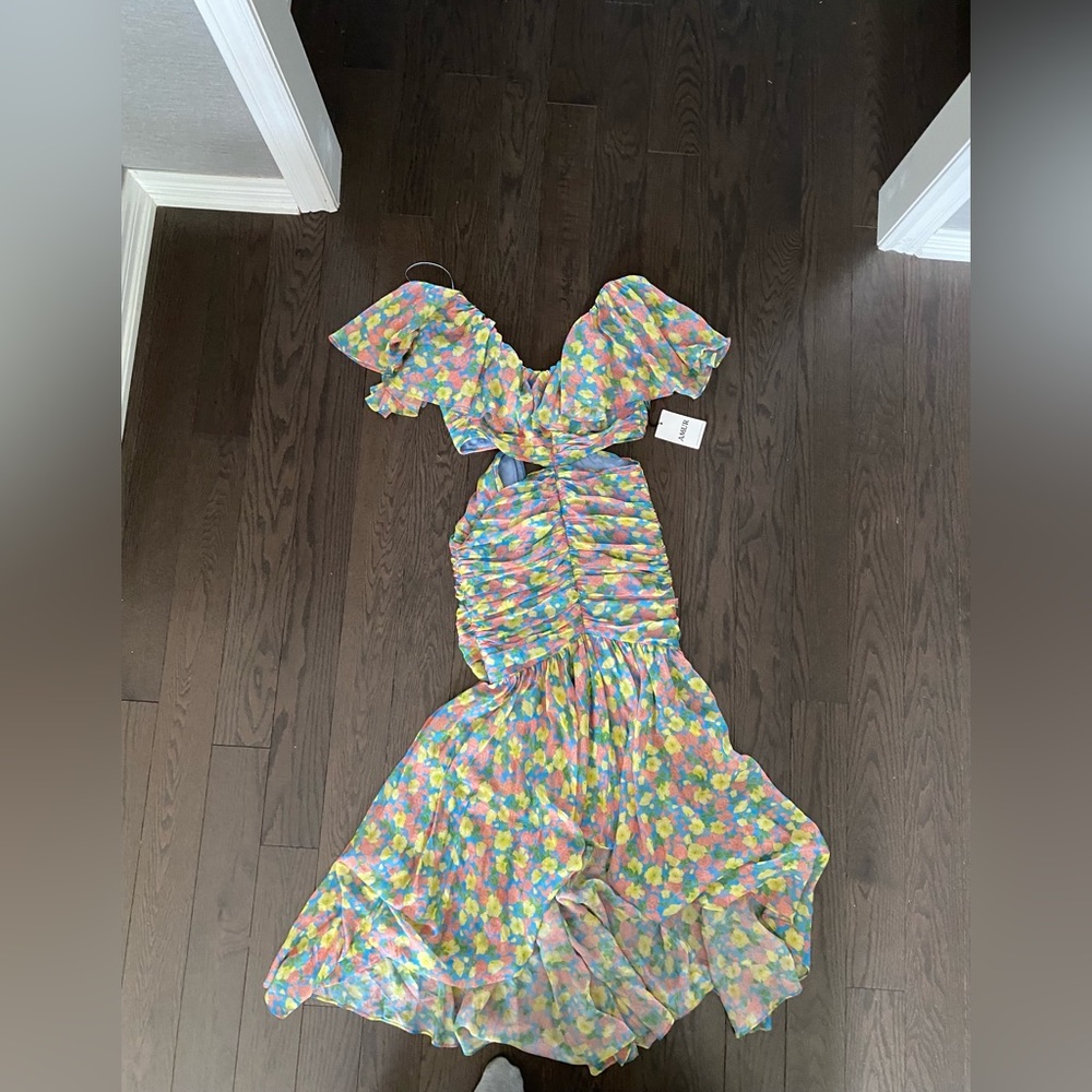 Designer - Picture 6 of 11